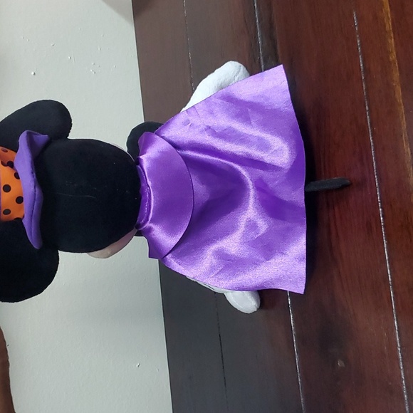 Disney Mickey Mouse Count Dracula Plush Toy Collectible - Picture 8 of 8